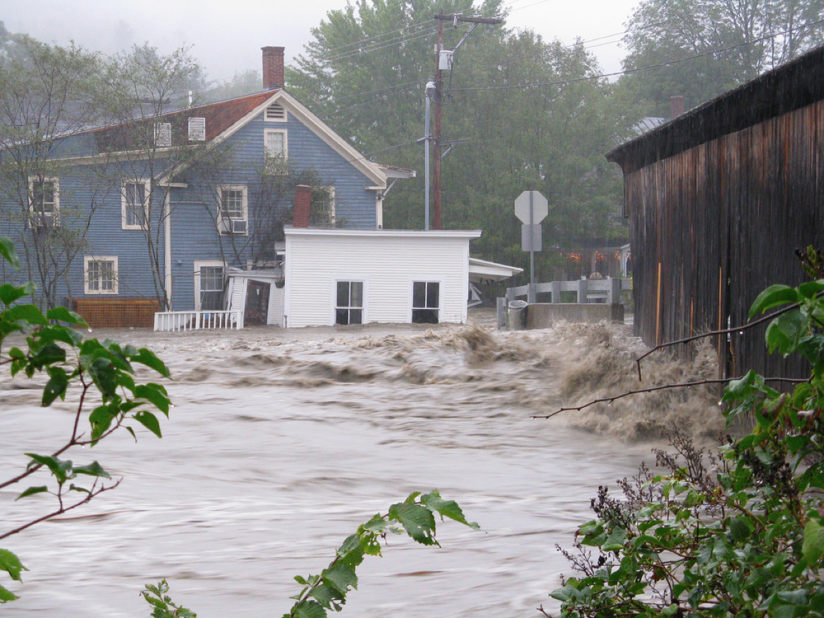 Tropical Storm Irene surge, Bridge Street, Waitsfield (Aug. 2011). Source: The Valley Reporter.